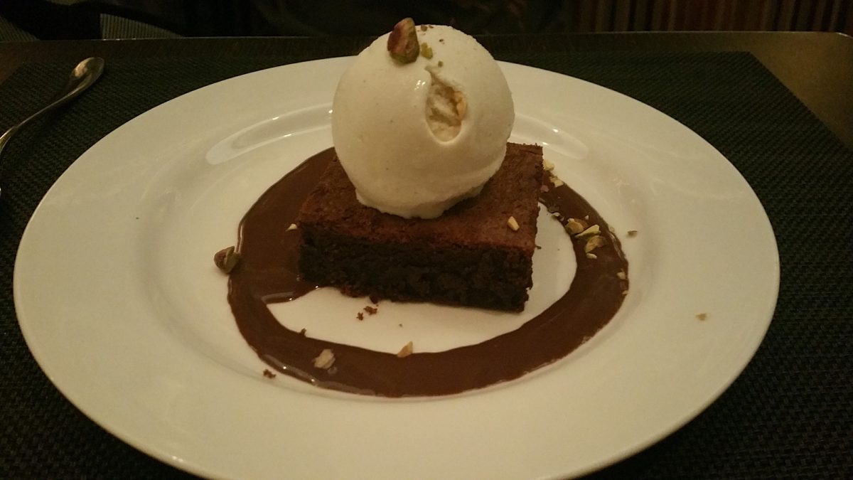 Brownie with vanilla ice cream